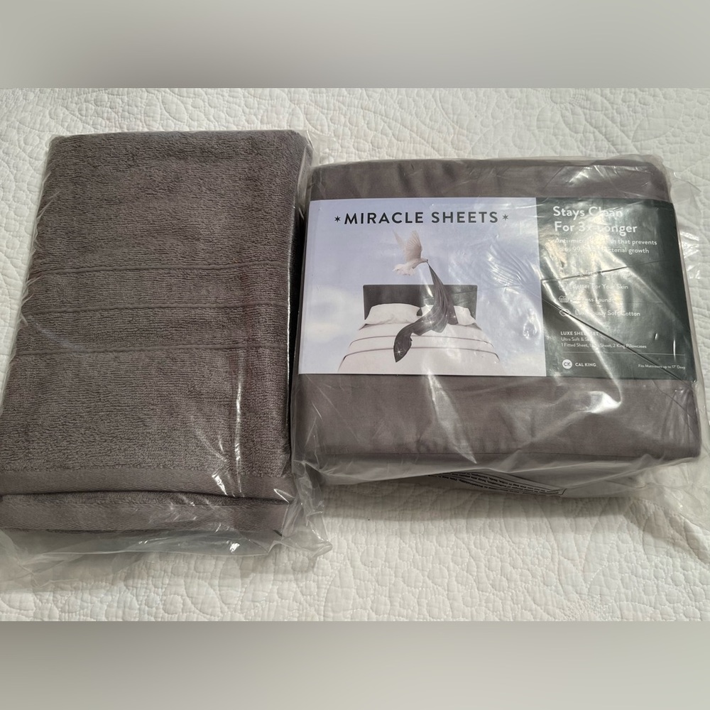 New California King Miracle Sheets and Towel Set